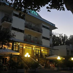 Hotel Lux